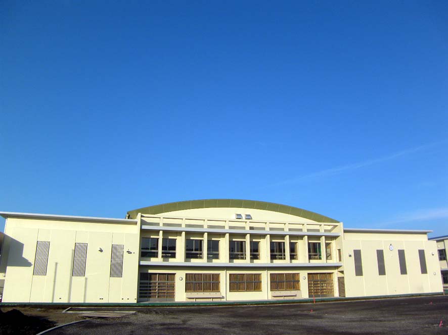 鹿児島養護学校（屋内運動場）